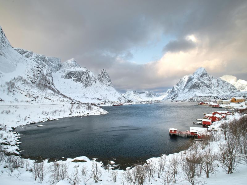 <p>Paesaggio ghiacciato</p>